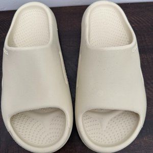 Crocs Mellow Recovery Slide